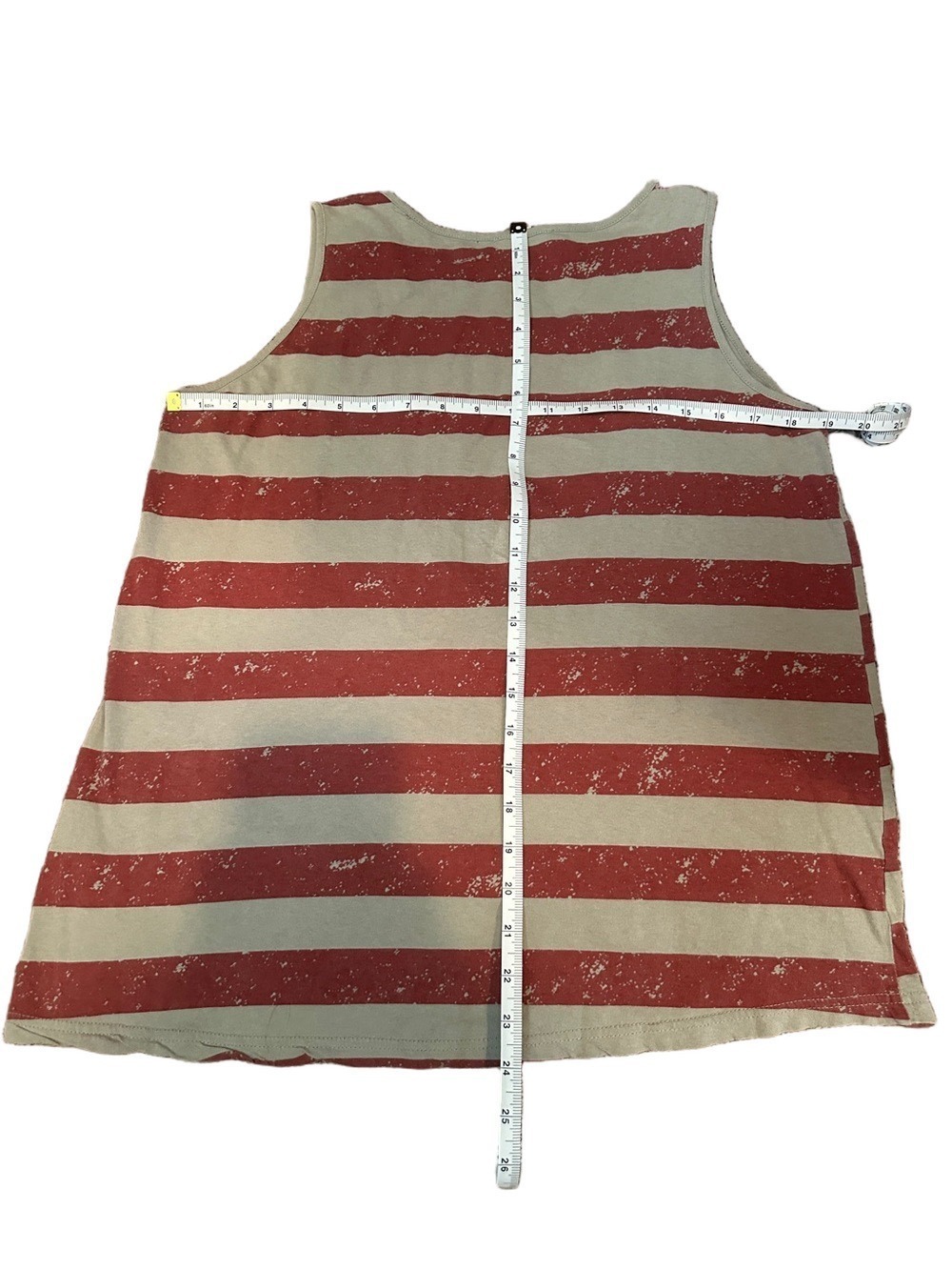 Easel Crewneck Tank Top Medium - Picture 5 of 5